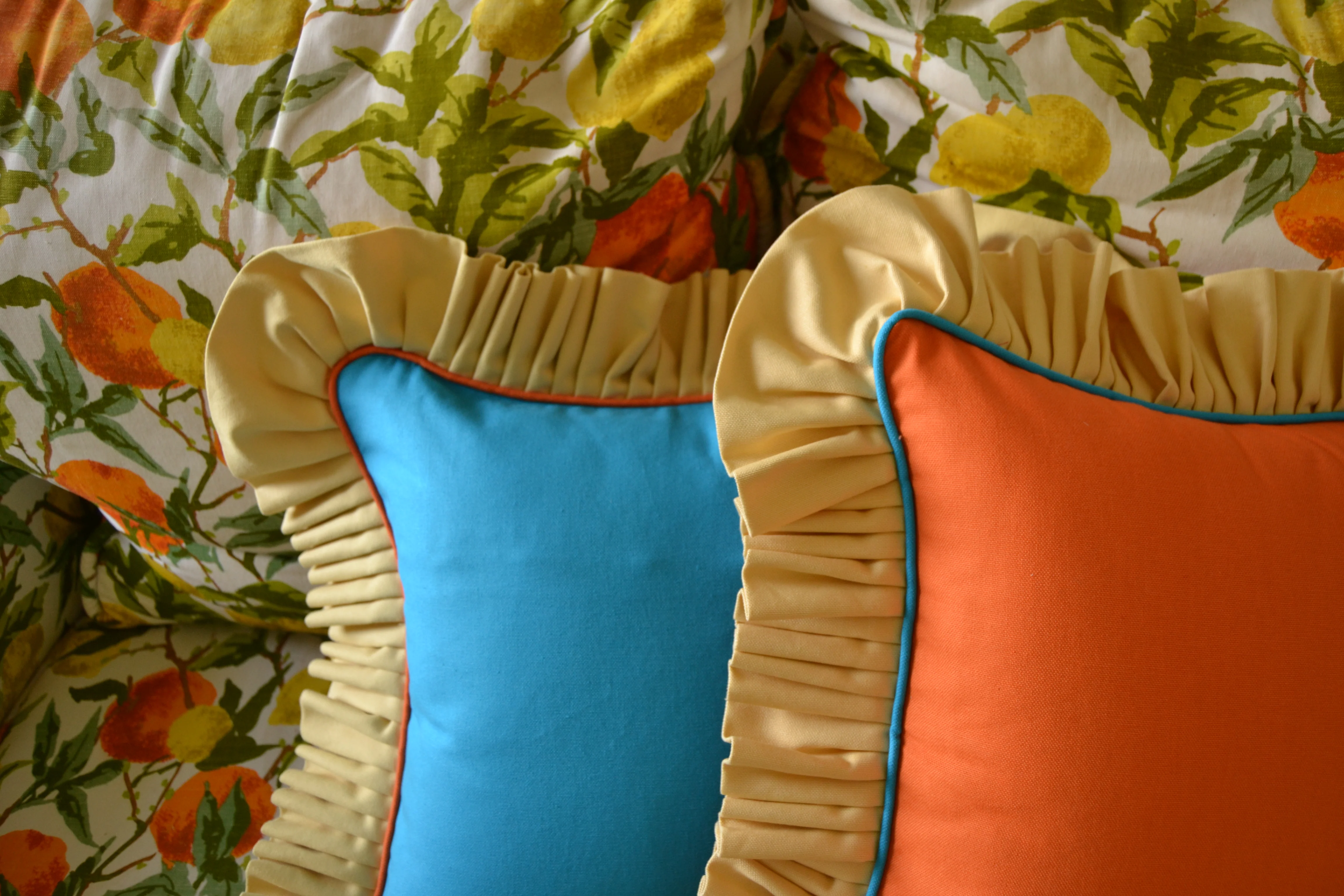 Ruffle with piping: Blue dodger w/ Sandy yellow Ruffle and Orange piping - Image 4